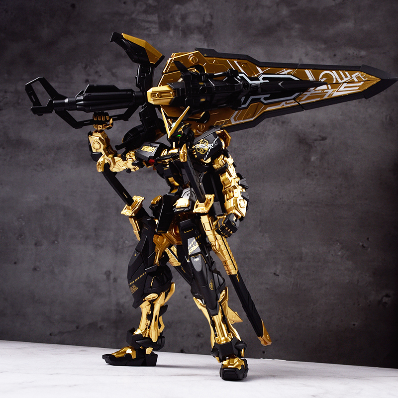高达Exia 循环配色（限量版拼装模型） Bandai MG 組裝模型- 1/100 高達艾斯亞-0[循環再造色/ 霓虹紫]