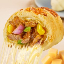 【乐肴居】牛肉芝士卷爆汁面包披萨早餐加热