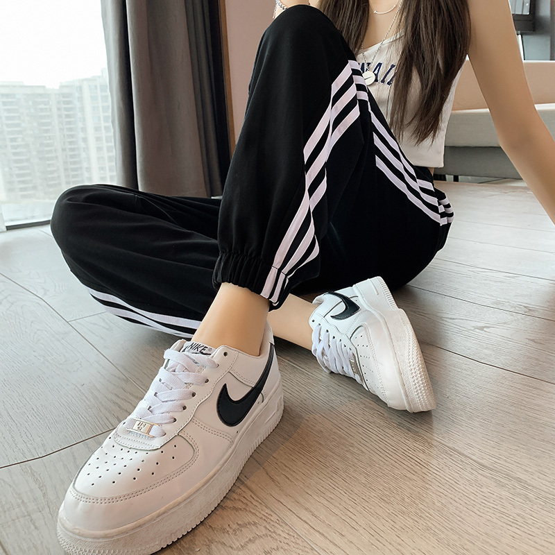 Plus-Size Fleece-Lined Sweatpants for Women, 2025 Autumn and Winter New Style, Loose Fit with Three Stripes, Jogger Harem Pants, Pure Cotton Sweatpants