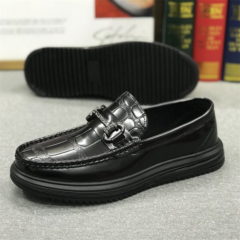 2022 new beanie shoes men's leather casual business formal leather shoes trend all-match thick-soled bag shoes autumn men's shoes