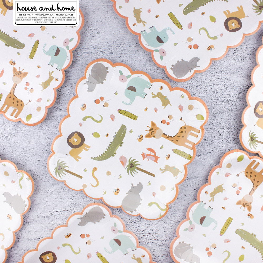 ins disposable cartoon animals eco-friendly picnic paper disc birthday party cake paper dishes arranged colorful cuddly tray