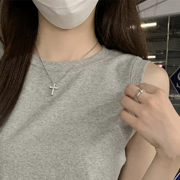 Versatile and Simple Gray Round-Neck Outerwear Vest for Women, New Summer Korean Style Basic Slim-Fit Sleeveless Vest