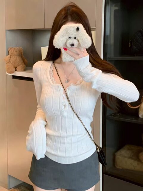 Korean-Style Fake Two-Piece Hollow-Out Knit Sweater for Women, Slim Fit, New Design for Spring and Autumn, Lace Splicing, Square Neck, Long-Sleeve Sweater