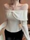 Sweet and Pure Style Mesh Splicing One-Shoulder Long-Sleeved T-Shirt for Women, New Winter Style with Bow, Hollow Back Top