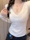Pure Desire Lace Trim V-Neck Long-Sleeve Slim-Fit Women's T-Shirt, New Autumn and Winter Style, Simple White Base Shirt with Fixed Chest Pads