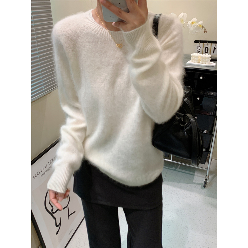 Wool and Cashmere Korean Style Round Neck Pullover Solid Color Seamless Knit Sweater for Women, Autumn and Winter Outerwear, Loose Base Sweater Wool and Cashmere Korean Style Round Neck Pullover Solid Color Seamless Knit Sweater for Women, Autumn and Winter Outerwear, Loose Base Sweater