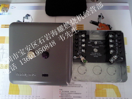 The original import of the United States honeywell Honeywell RA890F1034 RA890G flame controller