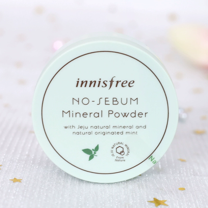 Hàn Quốc chính hãng innisfree Yue thơ phong cách bột khoáng bạc hà 5g dầu kiểm soát phấn trang điểm - Quyền lực kem trang điểm không cần phấn phủ