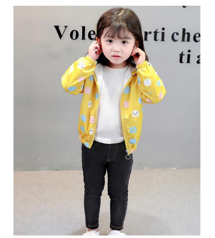 Cô gái mùa thu áo khoác trẻ em dễ thương Phiên bản Hàn Quốc của quần áo áo len trẻ em Áo khoác trẻ em đại dương mùa thu áo khoác trẻ em đẹp