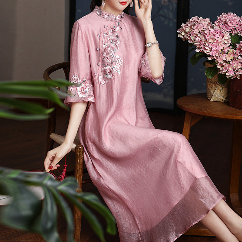 The new Chinese wind loose and thin medium - long edition shade can wear improved dress daily