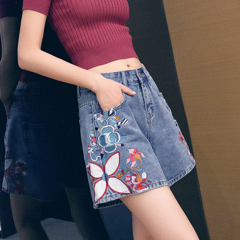 High Waist Denim Shorts Women Summer 2022 New slim loose A word embroidered 40% wide-legged 50% Pants Tide
