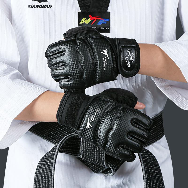 Taekwondo glove handcuff handcuff footwear children adult glove shield full set of practical combat training competition