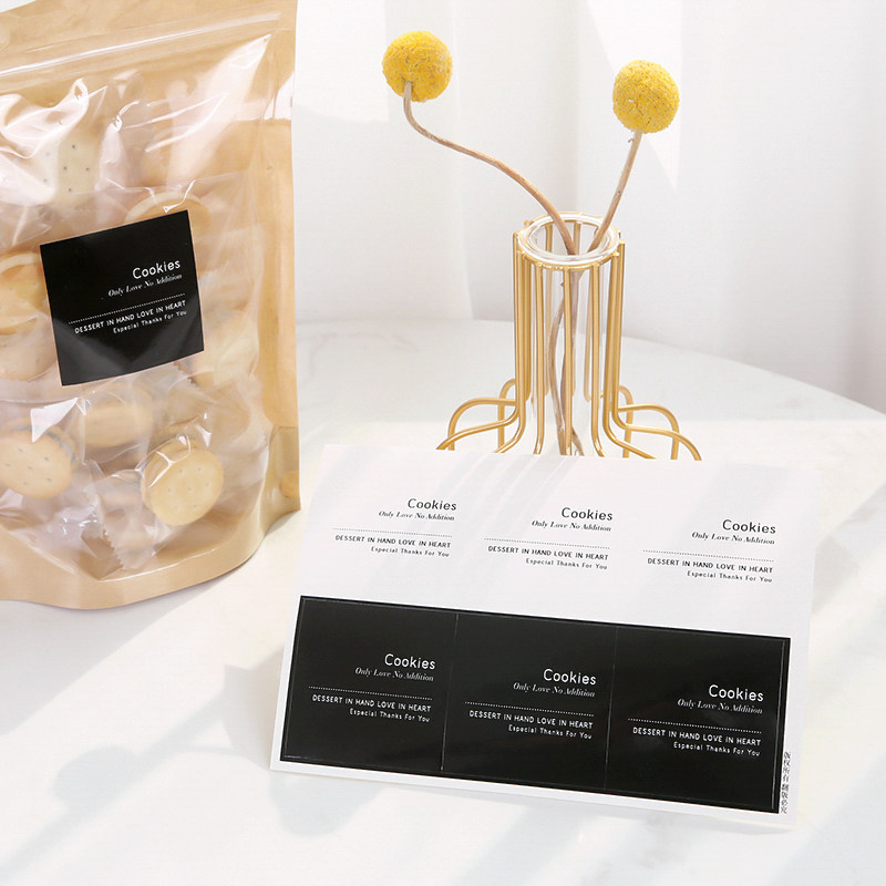 90 black and white English sealing stickers snowflake crisp packaging stickers nougat nougat biscuit box decorative stickers stickers