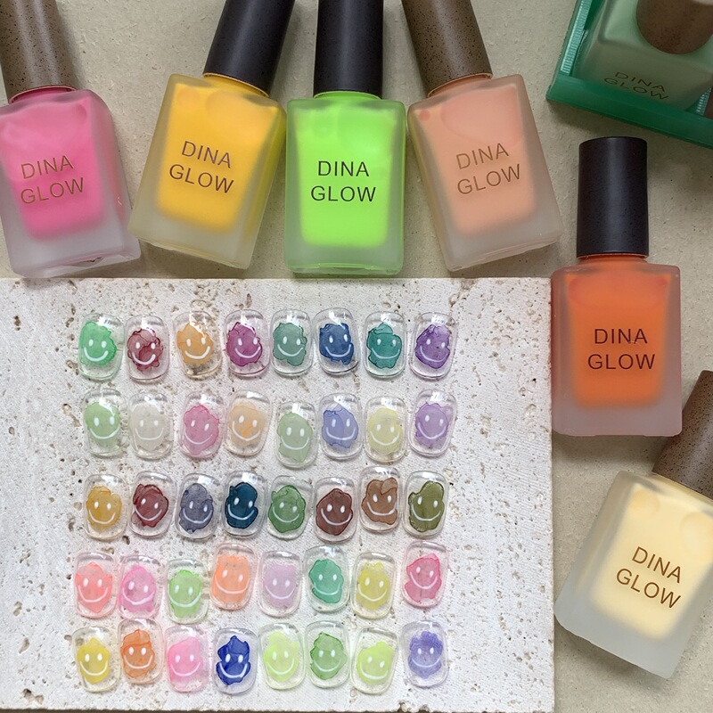 Dinaglow New Color Matching Liquid 40 Colors (Rich Color Saturation, High Texture and Silky) Dinaglow New Color Matching Liquid 40 Colors (Rich Color Saturation, High Texture and Silky)