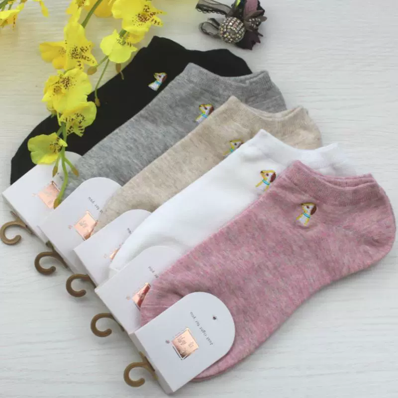 Vớ nữ thấp cổ tất cotton tinh khiết màu thuần nữ vớ nữ trong triều ống ngắn vớ thuyền trắng tất thể thao mùa hè - Vớ sợi tre