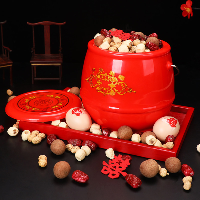 Wedding with children and grandchildren barrel wedding celebration supplies Dowry small red bucket toilet urine bucket wedding ornaments