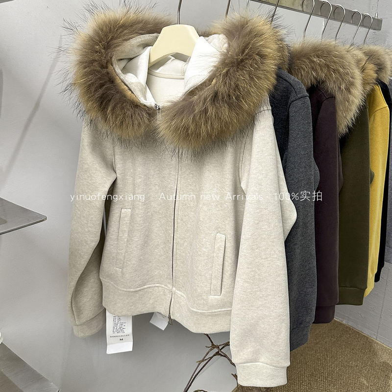 Fleece-Lined Raccoon Fur Hooded Sweatshirt, New Winter Slim-Fit Soft Short Jacket with Zipper, Slim-Fit Top Fleece-Lined Raccoon Fur Hooded Sweatshirt, New Winter Slim-Fit Soft Short Jacket with Zipper, Slim-Fit Top