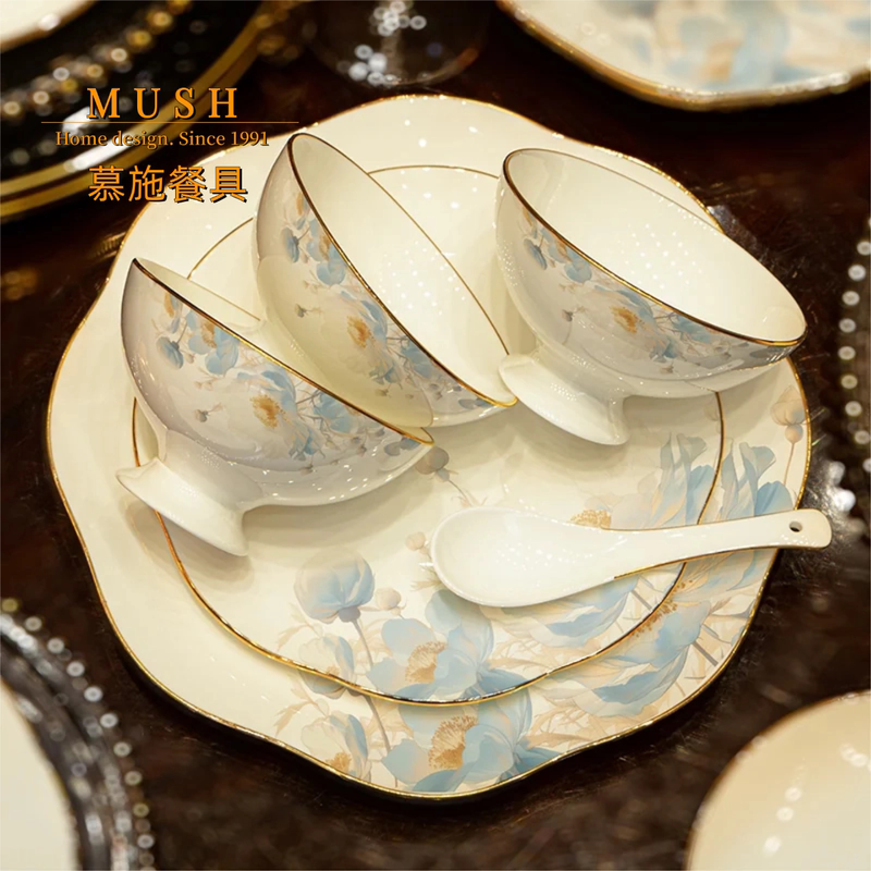 Mush Jingdezhen Light Luxury Gold-Edged Bone China Dinnerware Set French Style High-End Ceramic Bowls and Plates Housewarming Gift Mush Jingdezhen Light Luxury Gold-Edged Bone China Dinnerware Set French Style High-End Ceramic Bowls and Plates Housewarming Gift