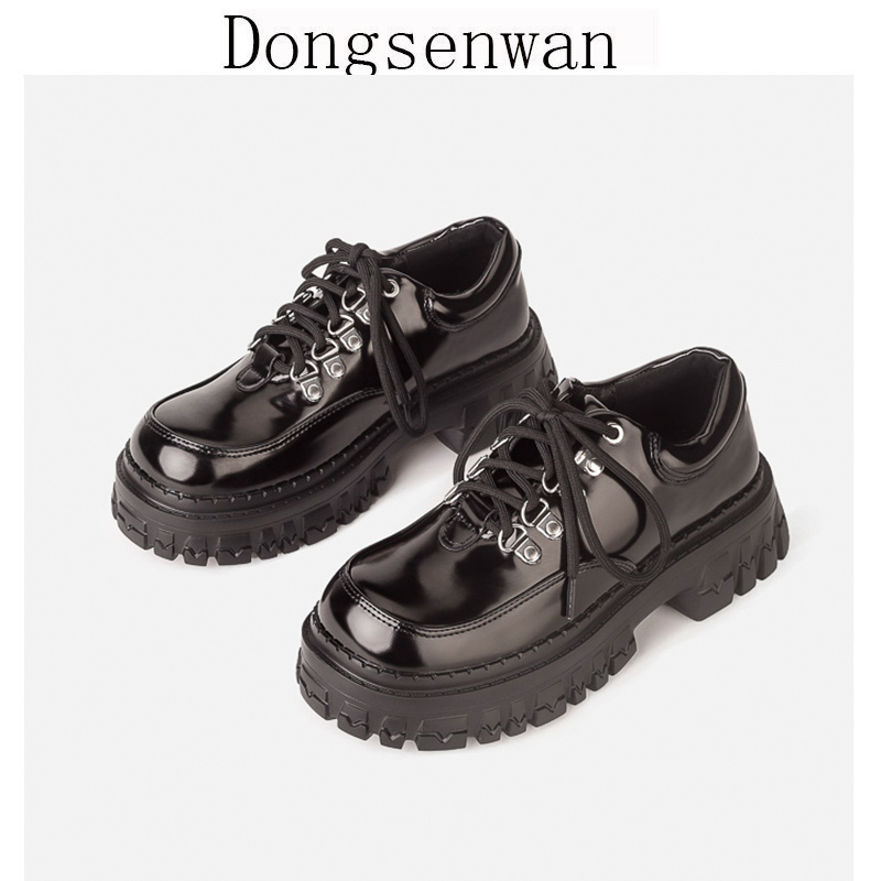 Skirts thick soles of small leather shoes in autumn 2022 new black pine pine soles of the Shoes of the Shoes