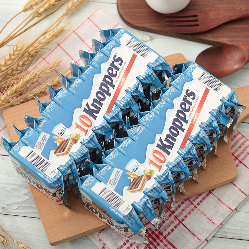 Germany imported net red casual snack knoppers milk hazelnut chocolate sandwich wafer biscuits 10 packs