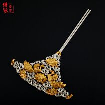 Tang shuangbird peony distracted by hand and carved with a hairpin
