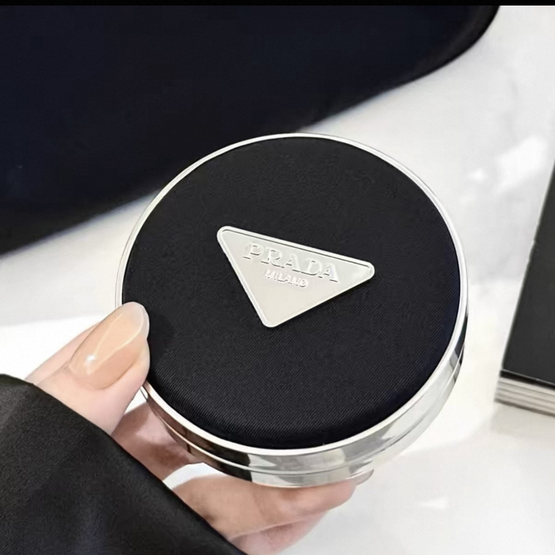 Prada 2025 Spring New Product Nylon Cushion Concealer Long-Lasting Non-Cakey Moisturizing Lc5 Concealer Sunscreen Prada 2025 Spring New Product Nylon Cushion Concealer Long-Lasting Non-Cakey Moisturizing Lc5 Concealer Sunscreen