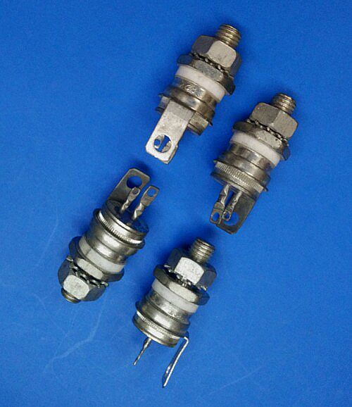 Купить Тиристорный TRIAC sc245b2 10А 200в пятно инвентаря симистор 10A ...