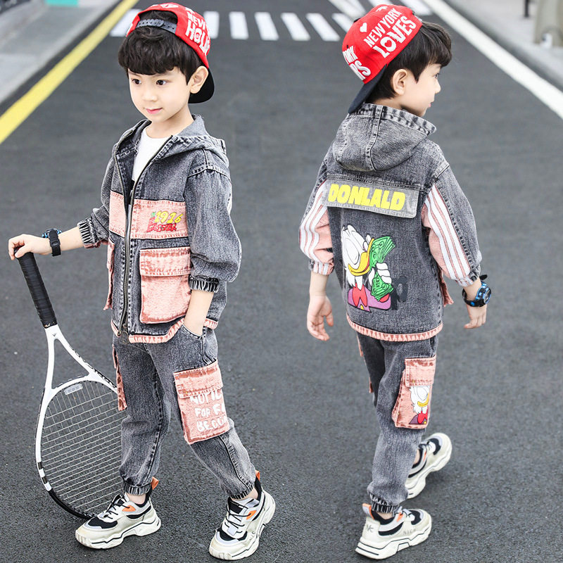 Korean children's suits boys' autumn suits 2021 new boy fashion version handsome sweater denim three-piece tide
