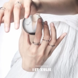 Небольшое дизайнерское брендовое минималистичное универсальное кольцо, серебро 925 пробы