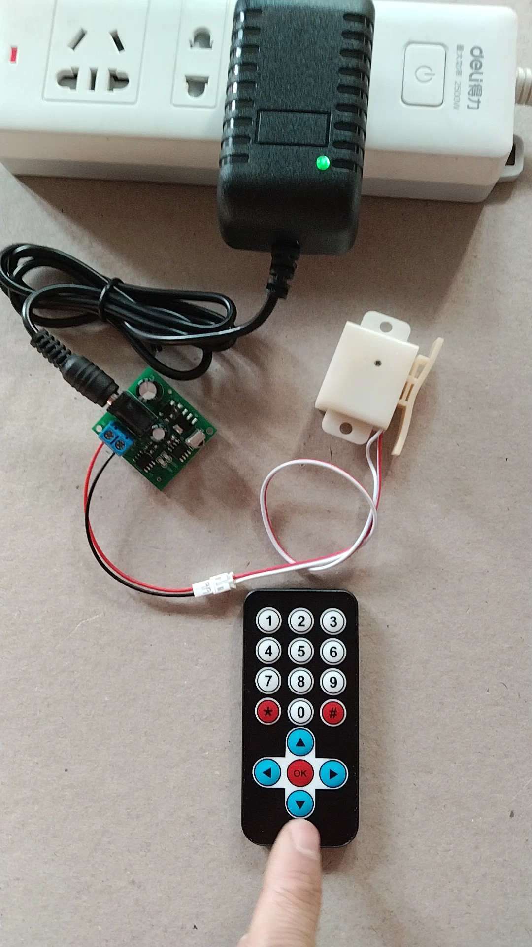 DC3V-DC6V指纹锁电机测评。这个小推杆竟得以让智能够锁起飞