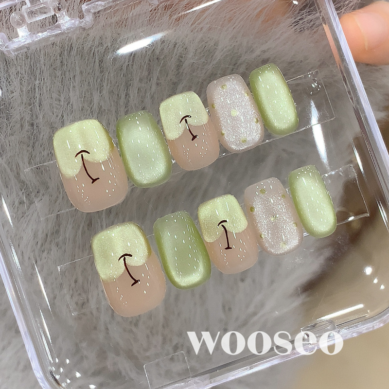 Green Cat-Eye Wearable Nails Short Style 2026 New High-End Nail Patches Stunning Handmade Apple Wearable Manicure Green Cat-Eye Wearable Nails Short Style 2026 New High-End Nail Patches Stunning Handmade Apple Wearable Manicure