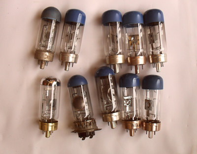US production of electric film machines 120 V 300W light bulbs