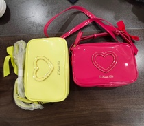 Yilianjia childrens clothing bag has been removed from the cabinet. It has slight flaws. If you mind please dont take a photo. It does not support returns or exchanges.