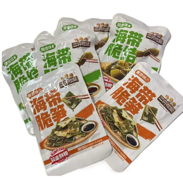 [3 Bags] Three Squirrels Seaweed Crispy Snacks with Vinegar Flavor and Spicy Sauce Flavor, Casual Office Snacks