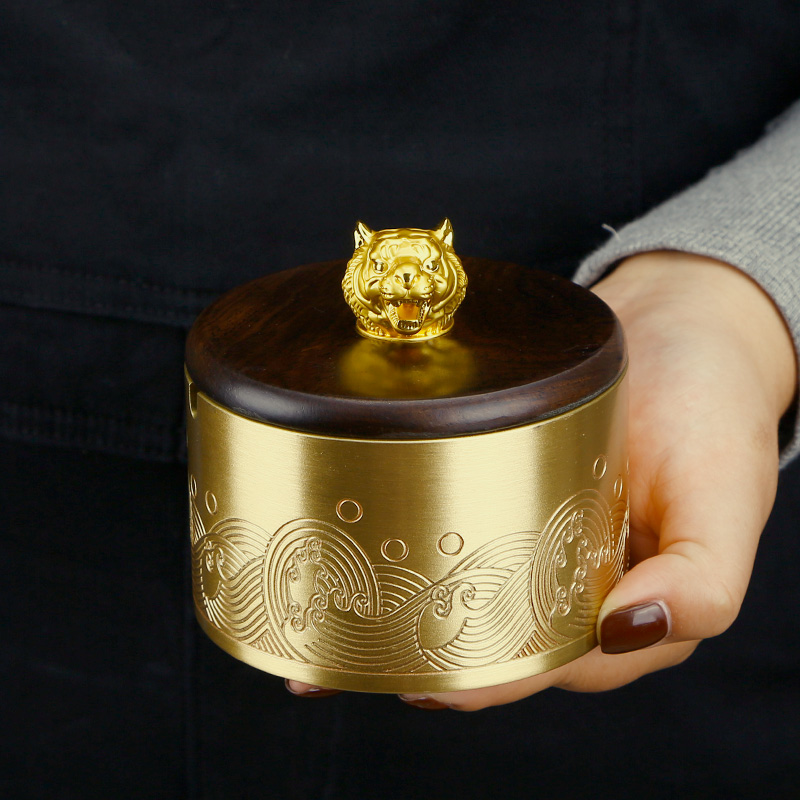 New Tiger Year Opening Gifts Total Copper large number Black sandalwood thickened solid wood with lid anti-flying Chinese upscale Ashtray Gift