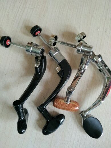 Rapper fishing gear fishing small accessories Unwinding Wheel Fish Wire Wheels Small Accessories Fish Wheel Shake to shake the rocking handle