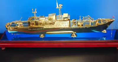 Chongming Island pure copper ocean salvage life-saving ship model simulation military ornaments static finished product collection gift model