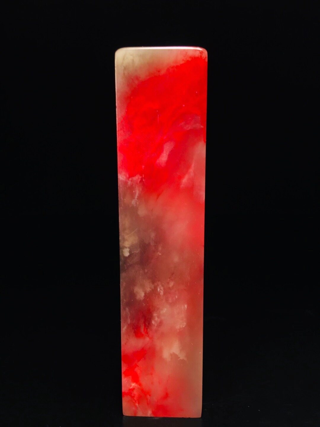 Bahrain's big red robe chicken seal Ruiyu Yamada Huang Yueda malt yellow carving collection