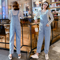 Pregnant women with pants Spring and Autumn new fashion Korean version of loose wear tide mother pregnant women denim pants set autumn clothes