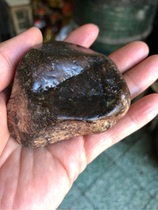 Heilongjiang natural grass and flower jade alpinia jade raw stone hand piece carving material ornaments jade transparent 157 grams