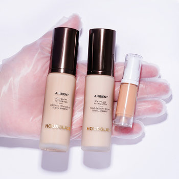 Hourglass liquid foundation ຕົວຢ່າງການແຕ່ງຫນ້າອ່ອນໆທີ່ທົນທານຕໍ່ເວລາດົນນານ, ການຄວບຄຸມນ້ໍາມັນ brightening ກັນນ້ໍາທໍາມະຊາດ matte concealer brightening