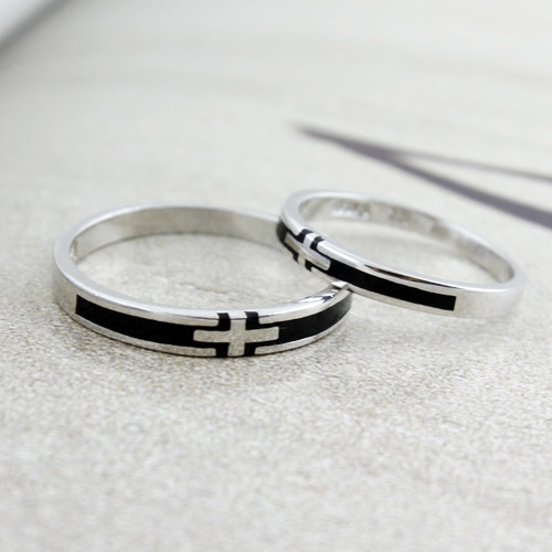 S925 Sterling Silver Cross Couple Ring Men's and Women's Ring Cool Black Ring Student Ring Birthday Ring