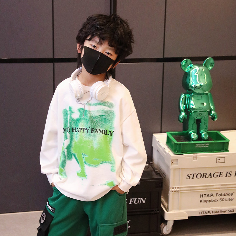 Small Crooked Boy Clothes 2022 Spring Autumn Season New Round collar T-shirt Baby CUHK Scout children's casual blouses