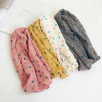 Japanese and Korean literary color small flower childrens scarf cotton linen autumn and winter new mens and womens baby bib Joker printing thin