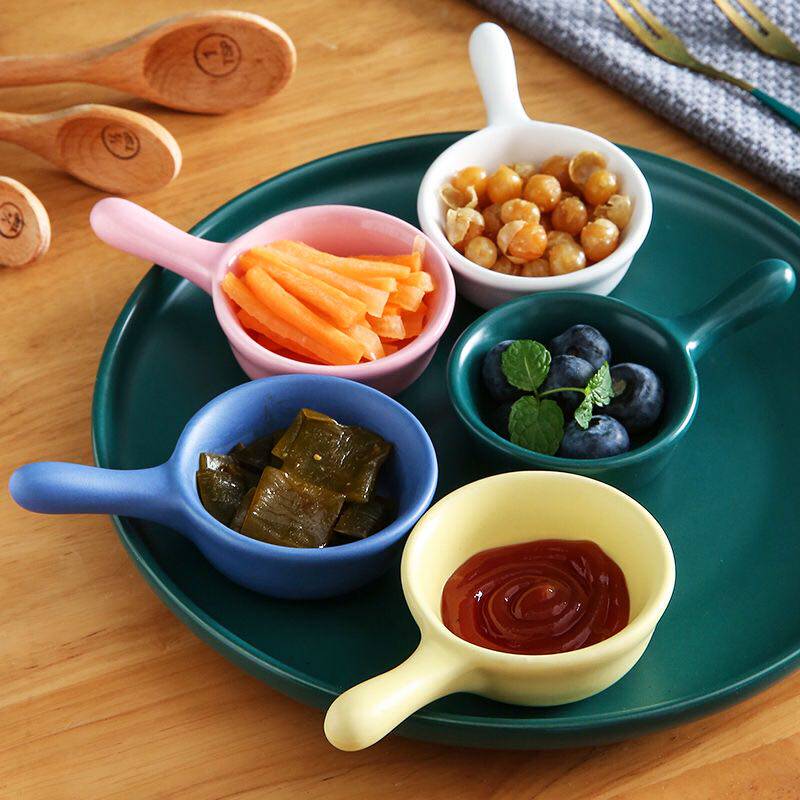 Household seasoning dish mini Japanese hand-held creative ceramic soy sauce vinegar salad tomato sauce seasoning dipping saucer