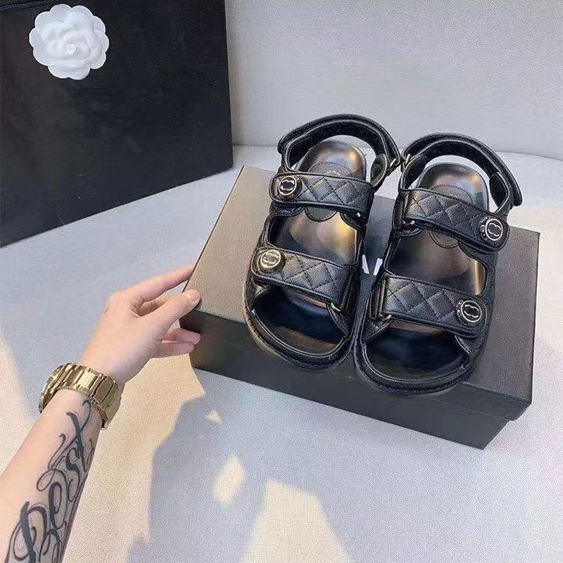Black Diamond2021 summer new pattern C family Little fragrance Velcro Fish mouth Sandals Internet celebrity Totems lattice Flat bottom Jelly color Women's Shoes