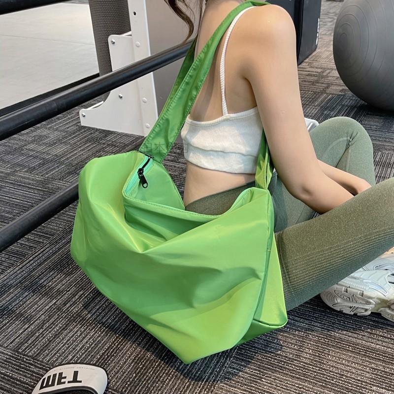 Japan JULIPET Large Capacity Sport Fitness Package Female Oblique Satchel Travel Yoga Bag for Fashion Tourism Training