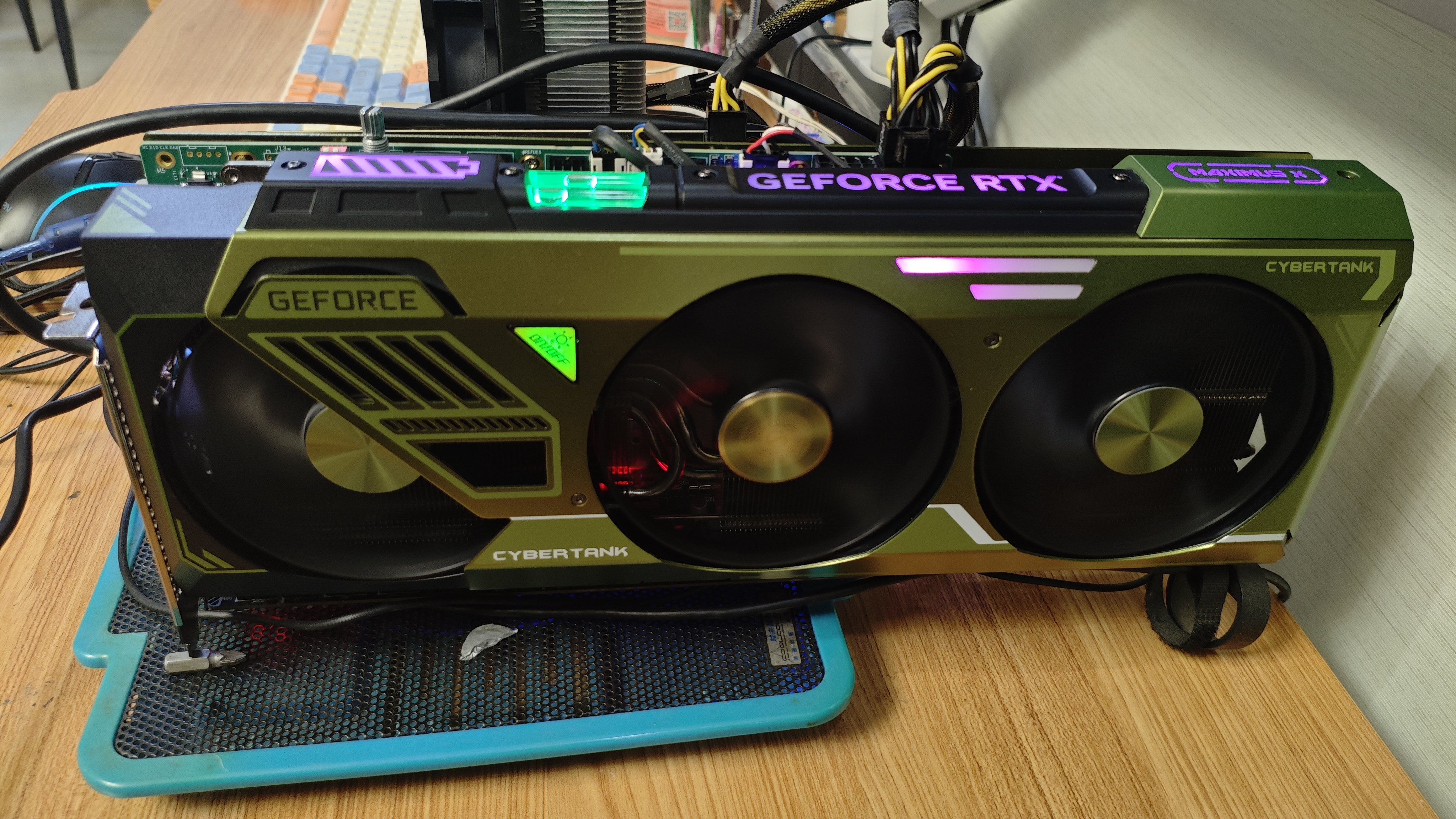 Плата адаптера Tesla NVIDIA Tesla V100 + комплект радиаторов Renaissance 4090 Изображение 1