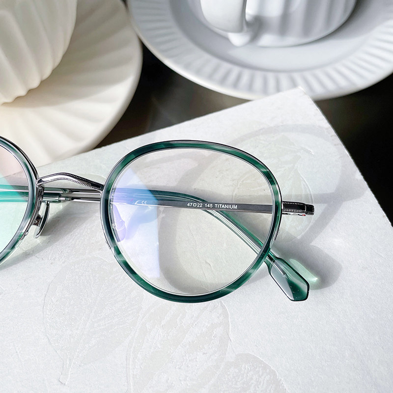 Delicate Niche Designer Glasses Women's Retro Round Frame Day Department Handmade Frames Ultra Light Pure Titanium Near-lens Art Van