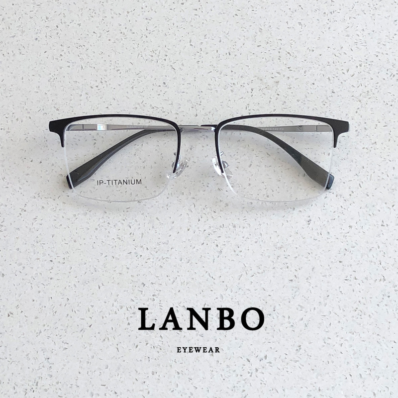 Ultra-Light Titanium Frame 11.7g Square Frame Prescription Glasses Frame for Men, Large Frame That Makes the Face Appear Smaller, Business Style, Elegant Accordion Legs, Half Frame